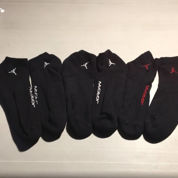 Jordan Other - Air Jordan basketball jumpman hypebeast active black ankle socks used pre owned